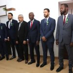 وزير العقارات وأملاك الدولة يوشح موظفين من قطاعه