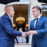 غزواني يغادر إلى باريس في زيارة يلتقي خلالها ماكرون غزواني يغادر إلى باريس في زيارة يلتقي خلالها ماكرون